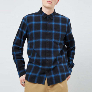 Chemise en flanelle &agrave; carreaux boutonn&eacute;e &agrave; manches longues pour hommes, fabricant OEM, mode d&eacute;contract&eacute;e, noir et bleu