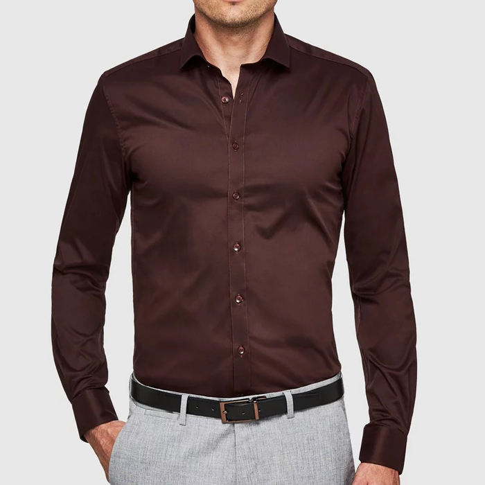 OEM výrobce Vysoce kvalitní pánská košile Slim Fit s pravidelným límcem a dlouhým rukávem vínová