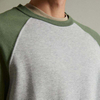 OEM Manufacturer Custom Men Crew Neck Color Block Sweatshirt Ribbed Cuffs Raglan Sleeve Split Color Sweatshirt