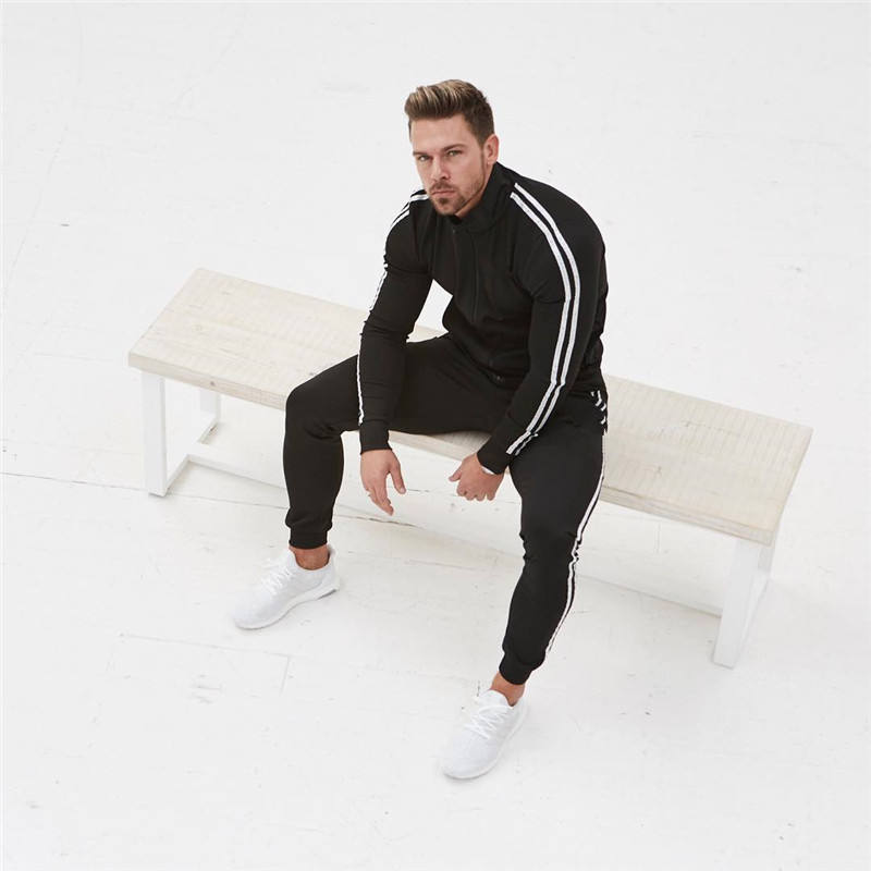 Wholesale Polyester Two Piece Active Wear Set Hoodie Logo Custom Sweatsuit Jogging Sweat Track Suit Sportswear Tracksuit For Men