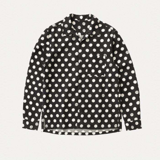 OEM výrobca Nový módny dizajn 100% polyester Biele bodky Čierne košele s dlhým rukávom pre mužov