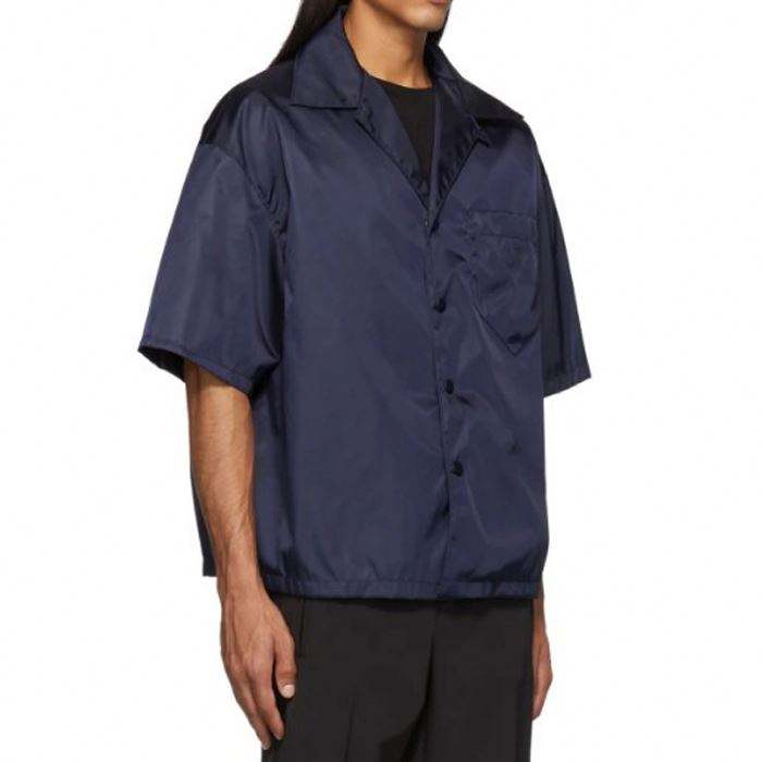 Camisa de manga curta de nylon marinho estilo fashion fabricante OEM com bolso no peito para homens