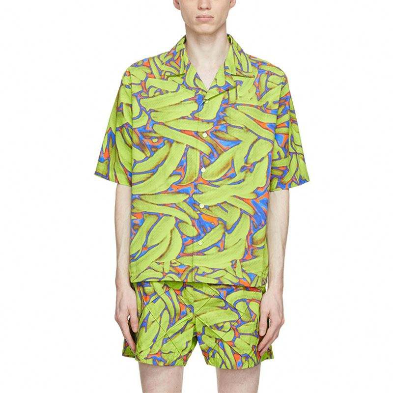OEM Manufacturer Summer Short Sleeve Square Collar Graphic Printed Green Nylon Taffeta Fashion Shirt For Men