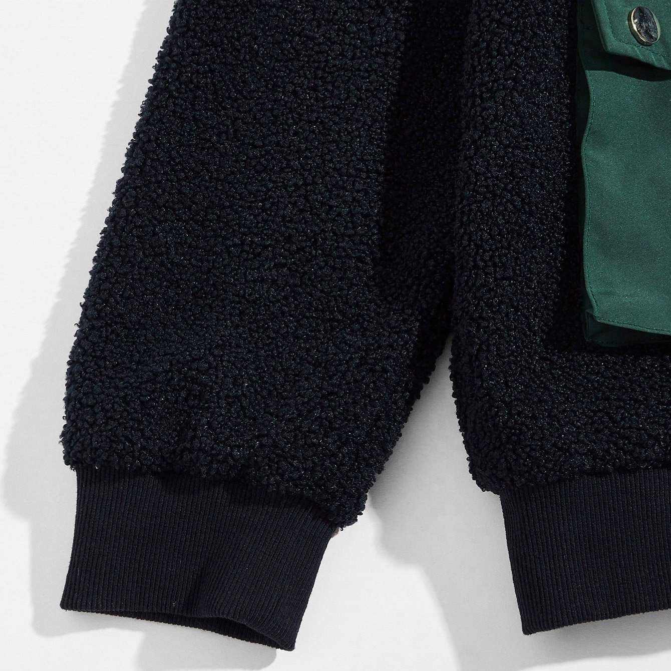 Персонализирано мъжко облекло от OEM производител Поларени памучни качулки с половин цип Пачуърк Пуловер Суичър с големи карго джобове