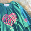 ผู้ผลิต OEM คุณภาพสูง 100% โลโก้ Custom Custom Tshirt ขนาดใหญ่เสื้อยืดพิมพ์พัฟ 3 มิติ