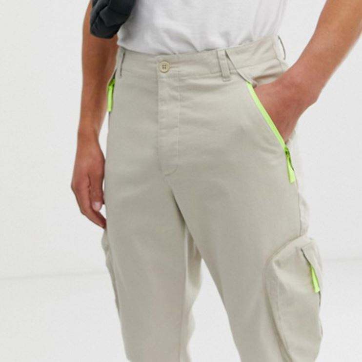 Custom Wholesale Neon Zip Pockets Tapered Cargo Pants in Beige