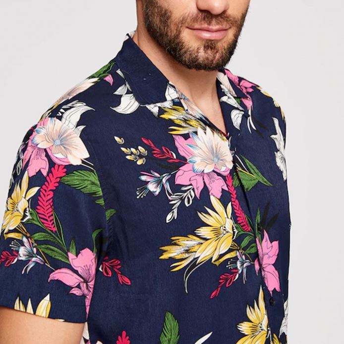 OEM ražotāju modes dizaina tropu ziedu raksta vīriešu krekli ar īsām piedurknēm