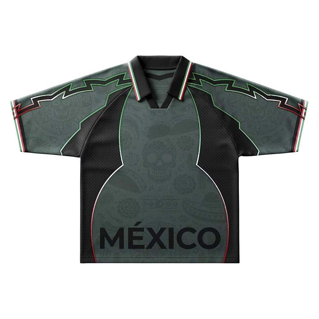 Design personalizzato con tubazioni color block T-shirt da calcio retr&ograve; streetwear Logo personalizzato Camicie da calcio oversize Camisas De Futbol